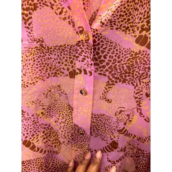 Cabi Sheer Pink Cheetah Print Long Sleeve Button Down Blouse Top Size L - Picture 4 of 6